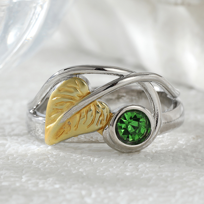 Bicolor Curved Leaf Ring with Green Synthetic Zirconia